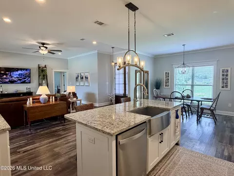 Kitchen - 187 Sandra Parker Dr, Lucedale, MS 39452 photo 7 of 13