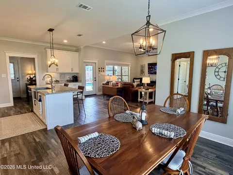 Dining - 187 Sandra Parker Dr, Lucedale, MS 39452 photo 4 of 7