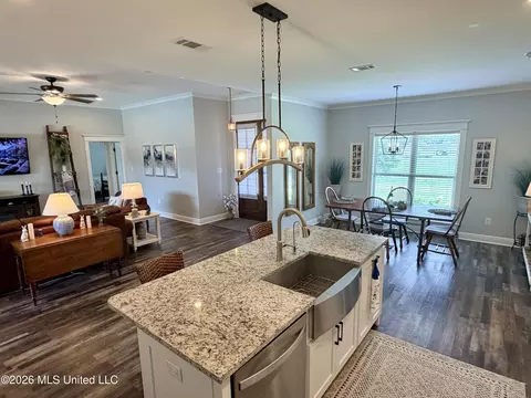 Kitchen - 187 Sandra Parker Dr, Lucedale, MS 39452 photo 8 of 13