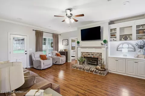 Other - 406 Pecan Cir, Brandon, MS 39042 photo 6 of 10