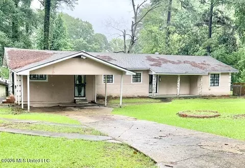 360 Pine Ridge Rd, Jackson, MS 39206 photo 2