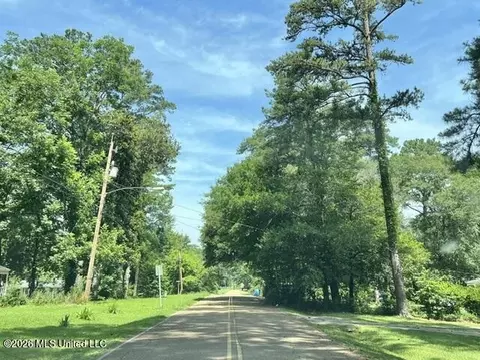 360 Pine Ridge Rd, Jackson, MS 39206 photo 9