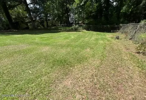 360 Pine Ridge Rd, Jackson, MS 39206 photo 7