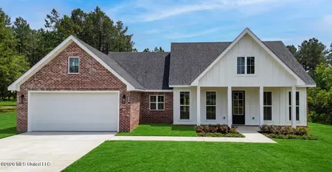119 Clear Lake Rd, Perkinston, MS 39573