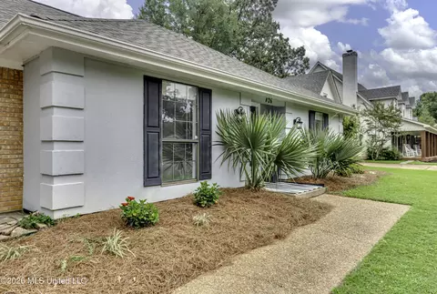 Other - 826 Riverchase Dr, Brandon, MS 39047 photo 3 of 10