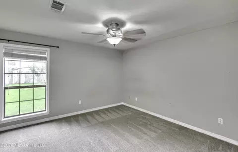 Bedroom - 826 Riverchase Dr, Brandon, MS 39047 photo 5 of 8