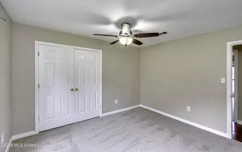 Bedroom - 826 Riverchase Dr, Brandon, MS 39047 photo 4 of 8