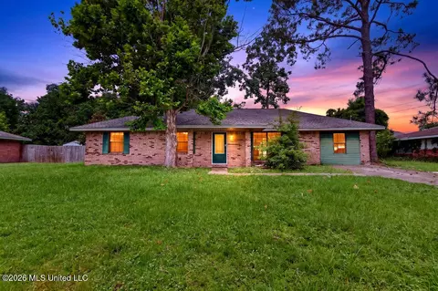 305 Joyce Ave, Long Beach, MS 39560
