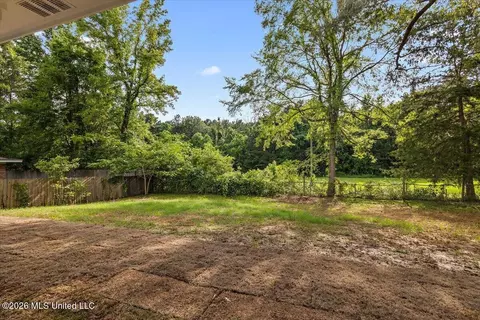 Exterior - 545 Greenmont Dr, Jackson, MS 39212 photo 7 of 7