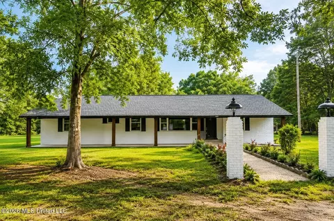 203 Green Rd, Lucedale, MS 39452