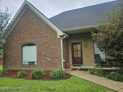 Exterior - 101 Grandview, Florence, MS 39073 photo 4 of 7