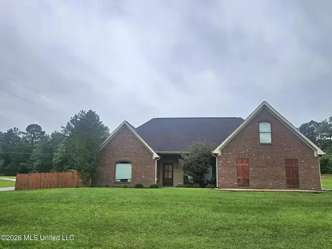 Exterior - 101 Grandview, Florence, MS 39073 photo 2 of 7