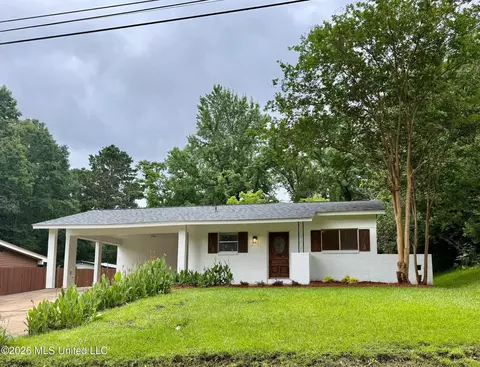 207 Richland St, Richland, MS 39218