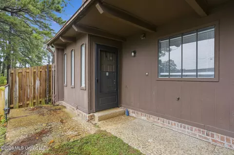 Other - 1255 E County Line Rd #H6, Jackson, MS 39211 photo 6 of 6