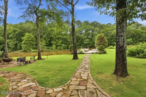 Exterior - 1109 Foxpoint, Brandon, MS 39047 photo 16 of 21