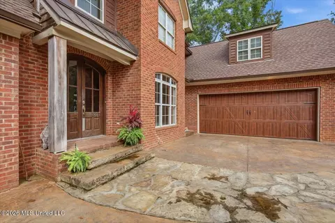 Other - 1109 Foxpoint, Brandon, MS 39047 photo 1 of 18