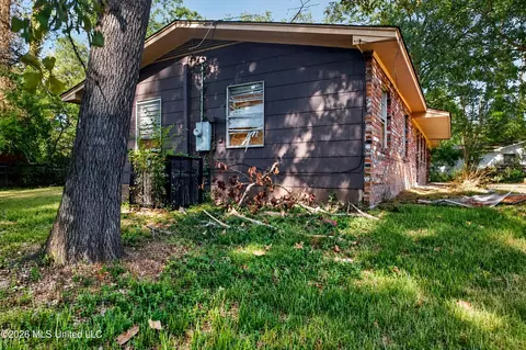Exterior - 2650 Maria Ter, Jackson, MS 39204 photo 7 of 8
