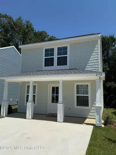 298 Meadows Ln, Gulfport, MS 39507