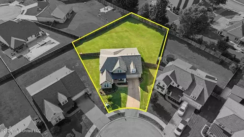 View/Area - 13910 Highlands Crest Loop, Olive Branch, MS 38654 photo 7 of 9