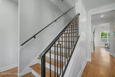 Entry Way - 13910 Highlands Crest Loop, Olive Branch, MS 38654 photo 5 of 5