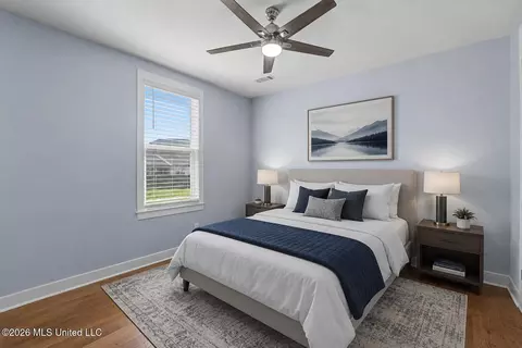 Bedroom - 13910 Highlands Crest Loop, Olive Branch, MS 38654 photo 4 of 5