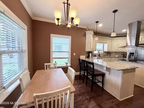 Dining - 424 Julee Cir, Brandon, MS 39042 photo 2 of 2