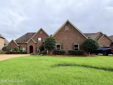 Exterior - 424 Julee Cir, Brandon, MS 39042 photo 2 of 11