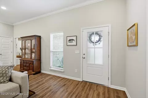 Entry Way - 2059 Pebble Creek Dr, Brandon, MS 39042 photo 1 of 7