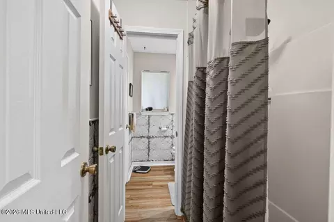 Entry Way - 3 Cypress Knee Dr, Diamondhead, MS 39525 photo 1 of 1