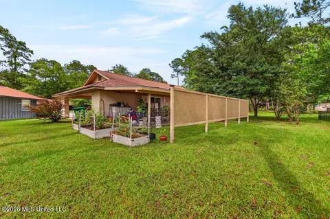Exterior - 3 Cypress Knee Dr, Diamondhead, MS 39525 photo 8 of 10