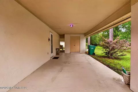 Exterior - 3 Cypress Knee Dr, Diamondhead, MS 39525 photo 5 of 10