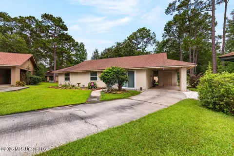 Exterior - 3 Cypress Knee Dr, Diamondhead, MS 39525 photo 4 of 10