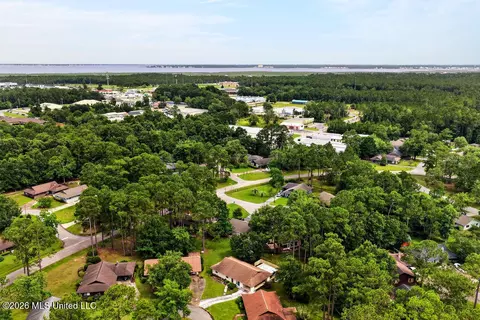 View/Area - 3 Cypress Knee Dr, Diamondhead, MS 39525 photo 2 of 6