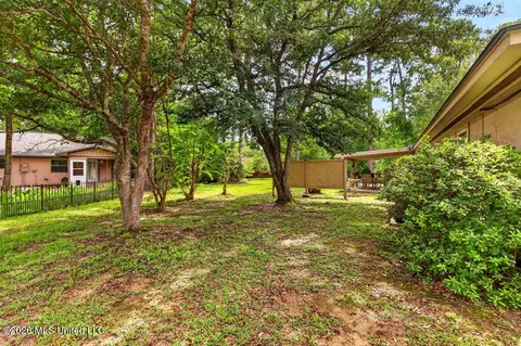 Exterior - 3 Cypress Knee Dr, Diamondhead, MS 39525 photo 9 of 10