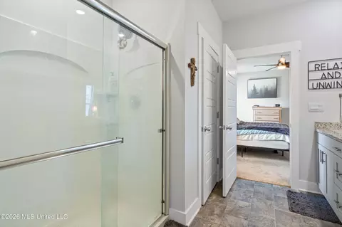 Entry Way - 2091 Hyacinth Ln, Hernando, MS 38632 photo 2 of 2