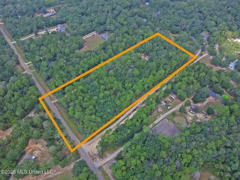 23202 Meaut Rd, Pass Christian, MS 39571