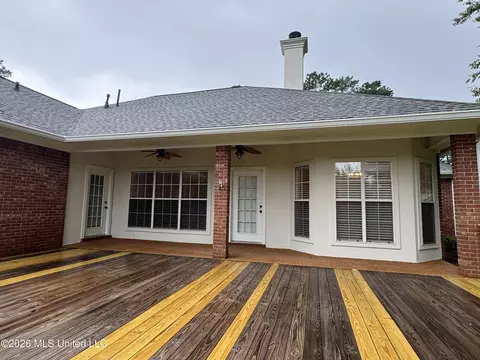 Exterior - 76 Eastgate Dr, Brandon, MS 39042 photo 4 of 4