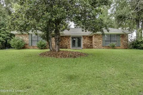 9 Treeway Dr, Brandon, MS 39042