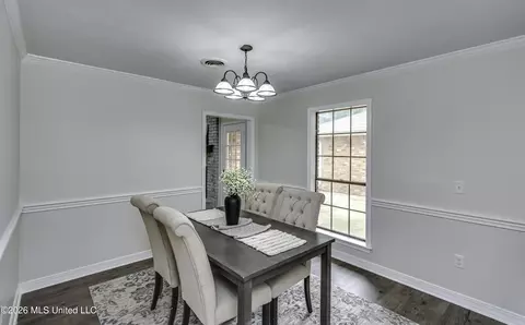 Dining - 9 Treeway Dr, Brandon, MS 39042 photo 3 of 7