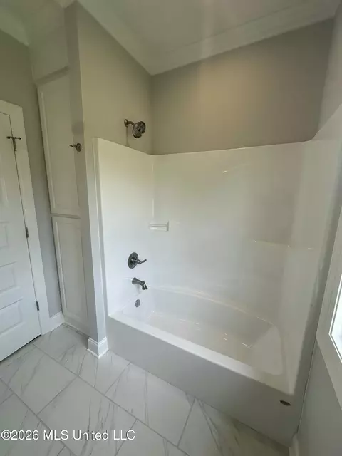 Bath - 407 Alta Vis, Madison, MS 39110 photo 7 of 7