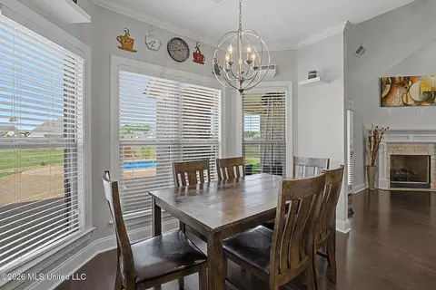 Dining - 6282 Chippewa Dr, Olive Branch, MS 38654 photo 2 of 2
