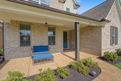 Exterior - 6282 Chippewa Dr, Olive Branch, MS 38654 photo 2 of 8