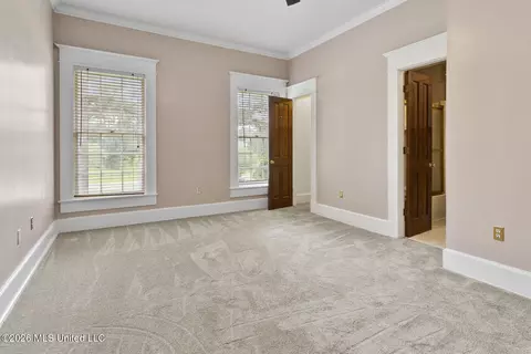 Bedroom - 8 12 Oaks Pl, Madison, MS 39110 photo 7 of 9