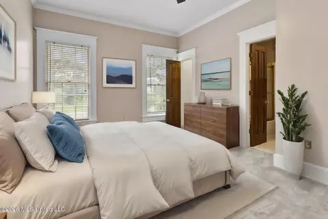 Bedroom - 8 12 Oaks Pl, Madison, MS 39110 photo 6 of 9