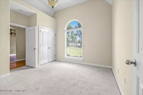 Bedroom - 10213 Emerald Forest Dr, Hernando, MS 38632 photo 2 of 9