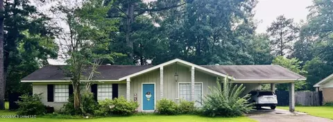 543 Mary Ann Dr, Pearl, MS 39208