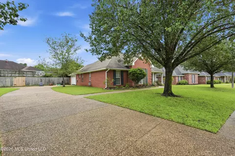 Exterior - 1308 Pecan Cv, Brandon, MS 39042 photo 2 of 7