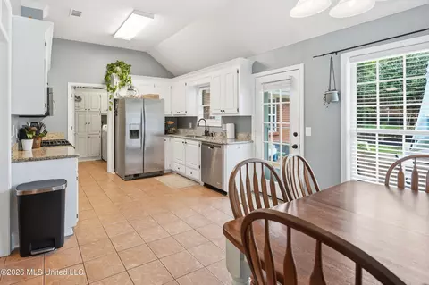 Other - 1308 Pecan Cv, Brandon, MS 39042 photo 5 of 11