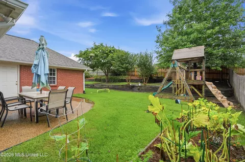 Exterior - 1308 Pecan Cv, Brandon, MS 39042 photo 6 of 7