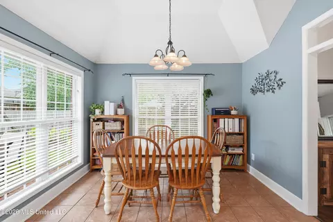 Dining - 1308 Pecan Cv, Brandon, MS 39042 photo 1 of 1